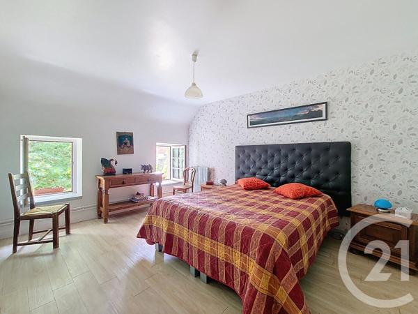 Maison à vendre  6 pièces - 186,88 m2 CHEMILLE EN ANJOU - 49