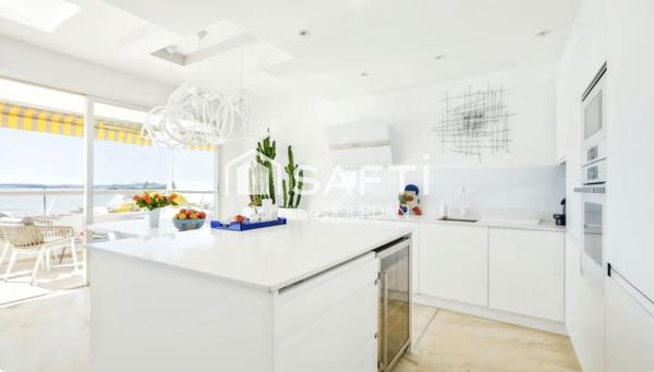 Appartement 3 pièces d’exception avec vue mer panoramique à Villeneuve Loubet