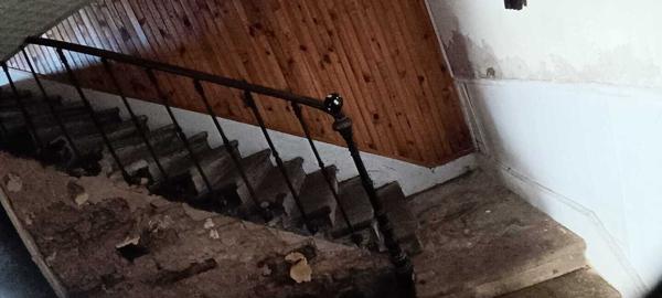 Maison avec dépendances à fort potentiel à Gruey-lès-Surance 45 000 €