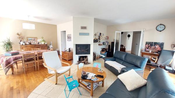 Saint Yrieix maison, 3 chambres avec jardin et garage 265 000 € H.A.I.*