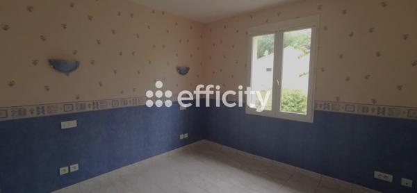 Maison
         5 pièces
        - 114 m² 185 000 € *