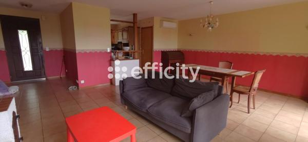 Maison
         5 pièces
        - 114 m² 185 000 € *