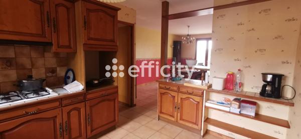 Maison
         5 pièces
        - 114 m² 185 000 € *