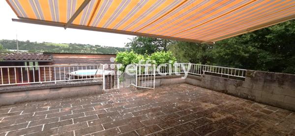 Maison
         5 pièces
        - 114 m² 185 000 € *