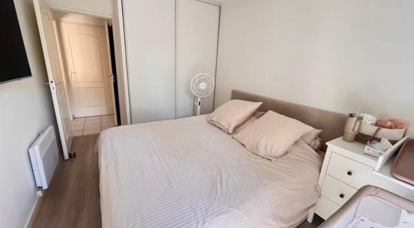 Appartement Combs-La-Ville 2 pièces 45 m2 - COMBS LA VILLE