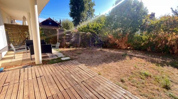 Appartement Combs-La-Ville 2 pièces 45 m2 - COMBS LA VILLE