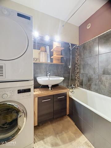 T2 56 m² – COMMUNAY CENTRE – CALME – FAIBLES CHARGES