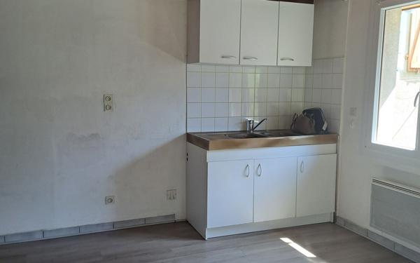 Appartement à louer    2 pièces •  Entremont-le-Vieux