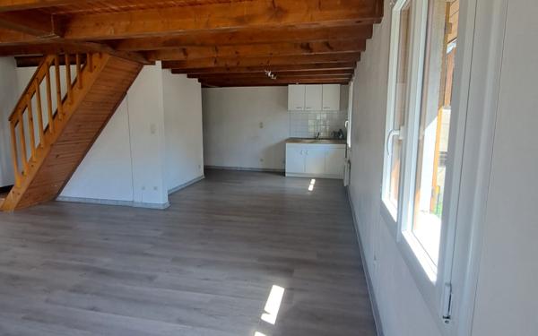 Appartement à louer    2 pièces •  Entremont-le-Vieux
