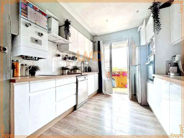 Coup de CŒUR – T4 Traversant 90 m² – Balcons – Cave