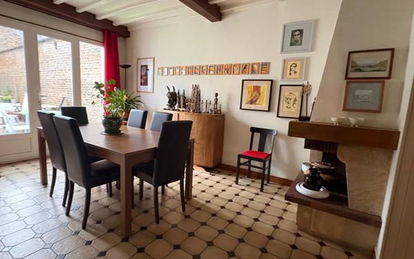 Maison à vendre    8 pièces • 157 m2 Amiens