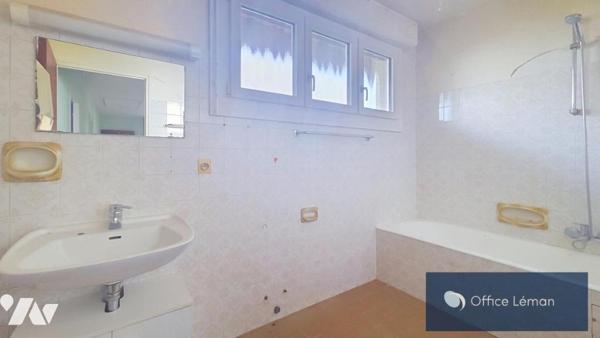 Maison individuelle composée de deux appartements sur terrain de 1100 m² 