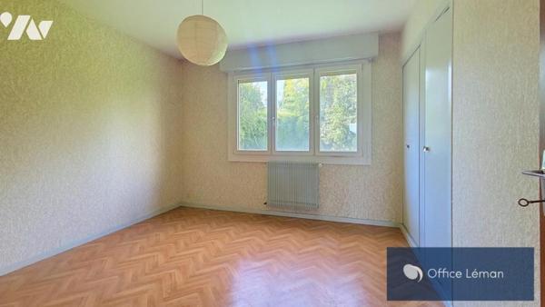 Maison individuelle composée de deux appartements sur terrain de 1100 m² 