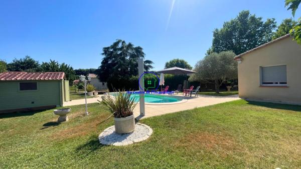 A vendre Ensemble immobilier de deux maisons de plain pied