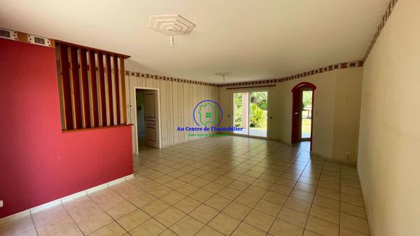 A vendre Ensemble immobilier de deux maisons de plain pied