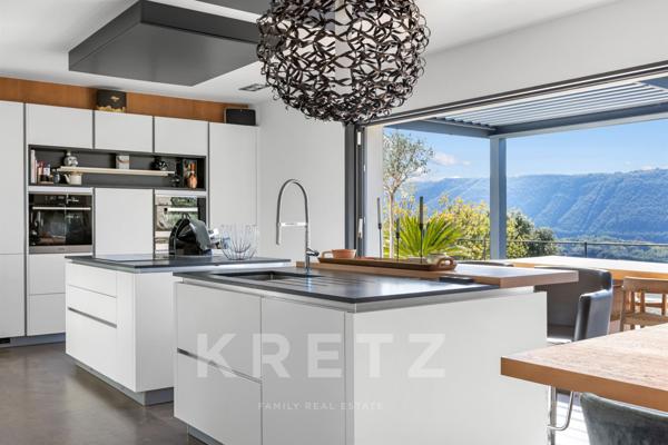 Maison d'architecte de 413 m2 avec vue panoramique