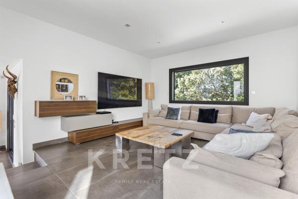 Maison d'architecte de 413 m2 avec vue panoramique