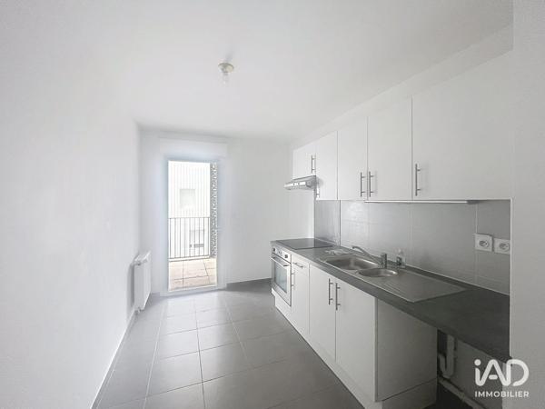 Location appartement 4 pièces 92 m² Marseille 5