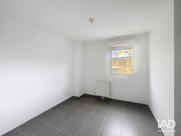 Location appartement 4 pièces 92 m² Marseille 5