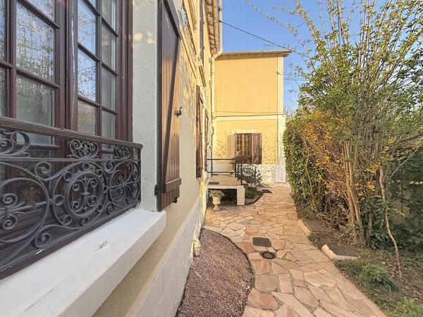 🌿 Comme une maison… à deux pas de tout