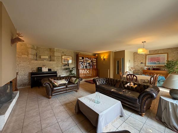 79400 SAIVRES Charmante maison familiale - 170m2