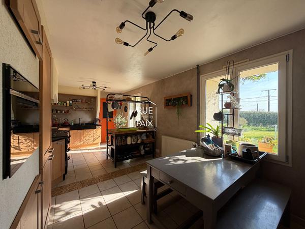 79400 SAIVRES Charmante maison familiale - 170m2