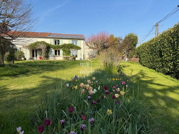79400 SAIVRES Charmante maison familiale - 170m2