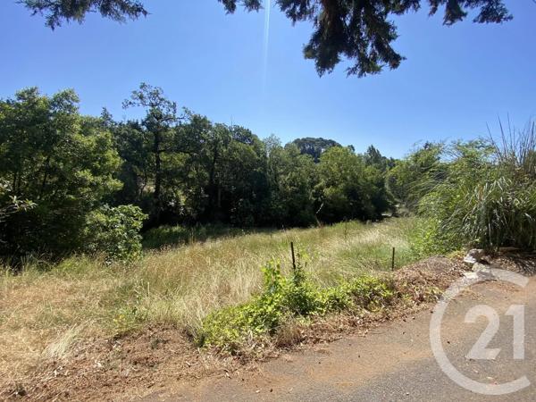 Terrain à vendre  1430 m 2   LES ISSAMBRES  - 83