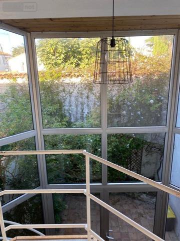 Maison à vendre à Saint-Martin-de-Ré en Charente-Maritime (17410), ref : 17018-975