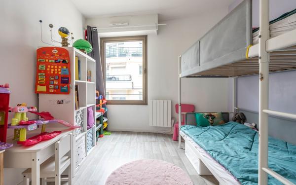 Appartement à vendre    4 pièces • 87,53 m2 Joinville-le-Pont