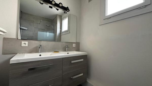 Appartement 4 pièce(s) 67.68 m2 Angers