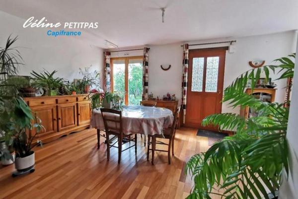 Maison de 2006 – 6 pièces - 142m² habitable - 700 m² de terrain