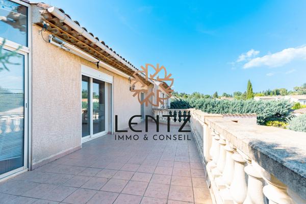 Maison 173 m² avec vue, terrasse et piscine à rénover – Pierrevert