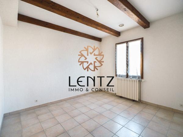 Maison 173 m² avec vue, terrasse et piscine à rénover – Pierrevert