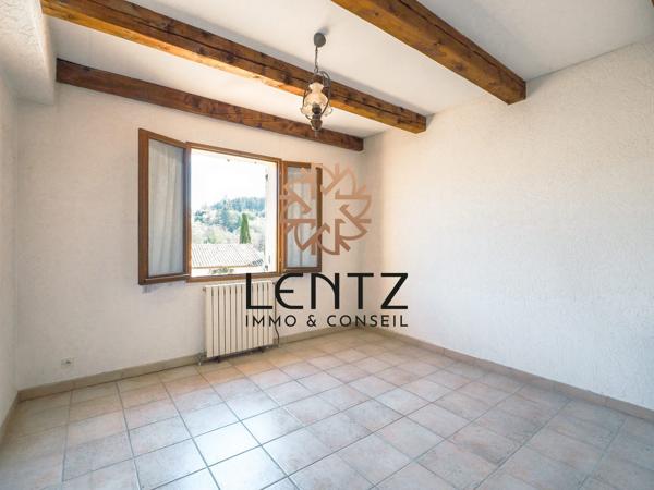 Maison 173 m² avec vue, terrasse et piscine à rénover – Pierrevert