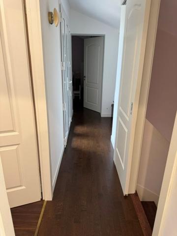 Élégante propriété avec piscine dans un écrin de verdure