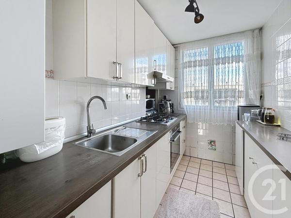 Appartement F4 à vendre  4 pièces - 65,60 m2 GARGES LES GONESSE - 95