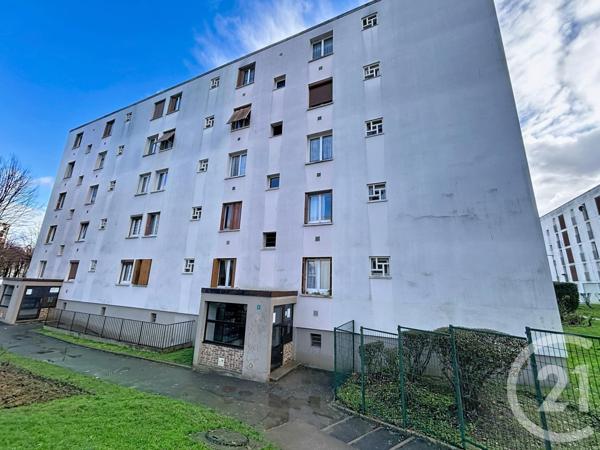 Appartement F4 à vendre  4 pièces - 65,60 m2 GARGES LES GONESSE - 95
