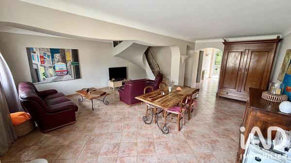 Maison à vendre 5 pièces 142 m² Port-Saint-Louis-du-Rhône