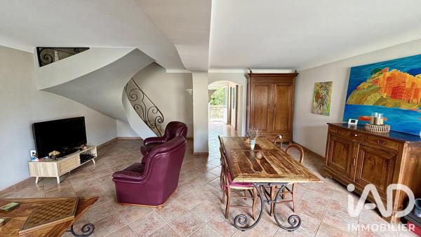 Maison à vendre 5 pièces 142 m² Port-Saint-Louis-du-Rhône