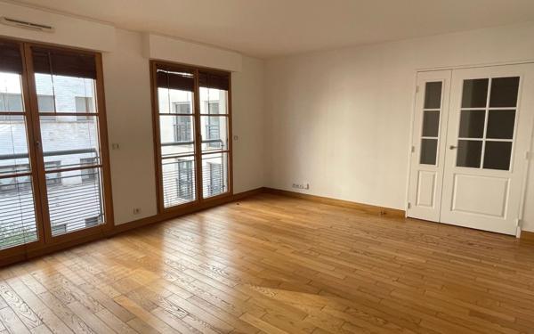 Appartement à louer    3 pièces • 74,01 m2 Paris 16