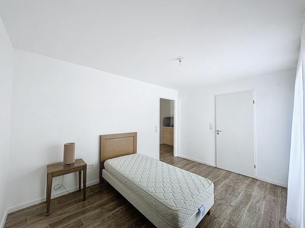 Spécial investisseur - appartement dans la résidence Sénior LES GIRANDIÈRES - 2 pièces - 1 chambre - balcon