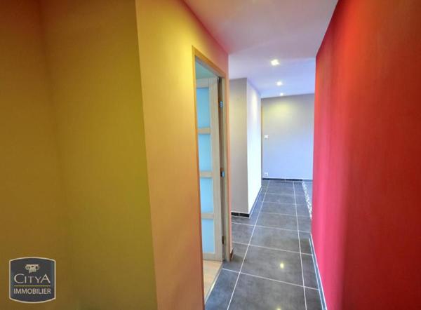 Appartement à louer 3 pièces 65m²