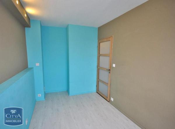 Appartement à louer 3 pièces 65m²