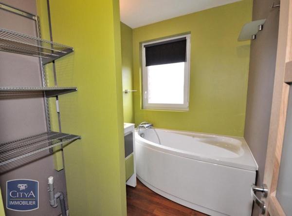 Appartement à louer 3 pièces 65m²