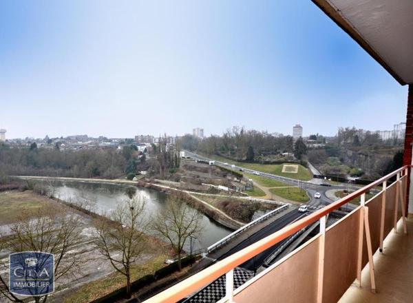 Appartement à louer 3 pièces 65m²