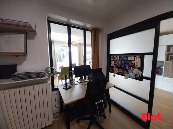 Maison 6 pièce(s)