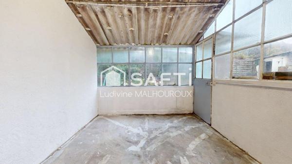 Maison familiale avec jardin, garage et terrasse