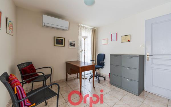 Maison à vendre    5 pièces • 180 m2 Valvignères