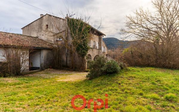 Maison à vendre    5 pièces • 180 m2 Valvignères